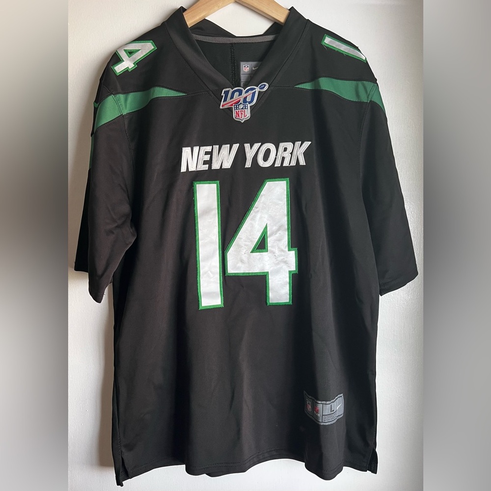 EUC Men’s New York Jets Sam Darnold NFL Jersey, Black/Green, L